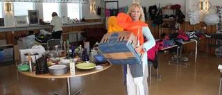 Loppis ger pengar till rumäner