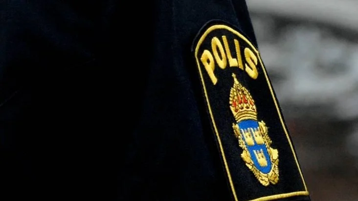 Polis
