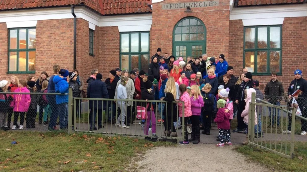 Protest mot nedläggning av biblioteket i Havdhem.