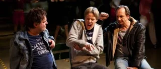 "Ladies night" lockar till skratt