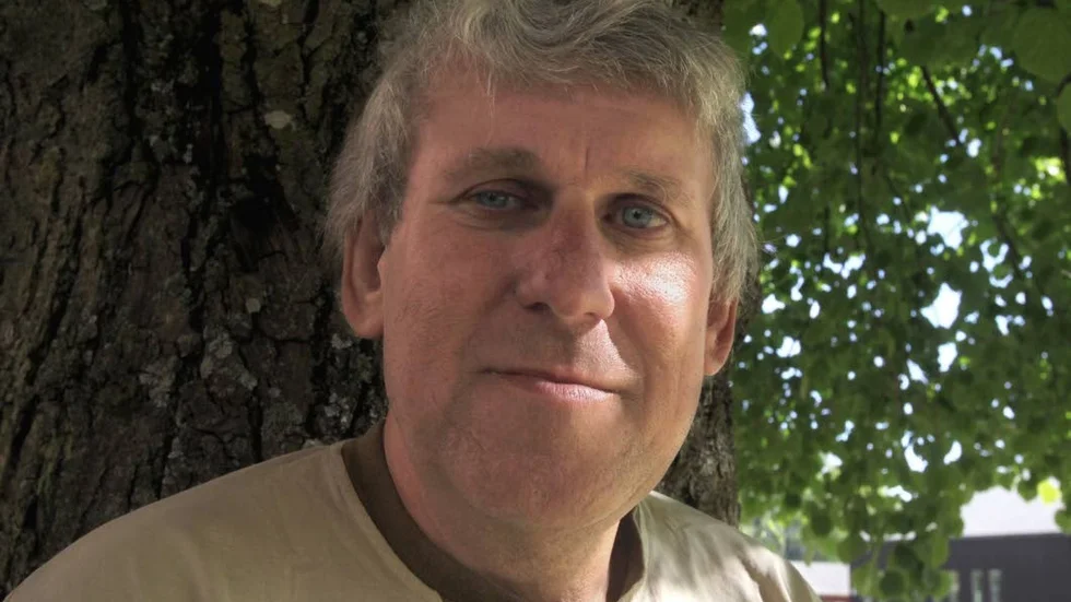Ronnie G Lundin