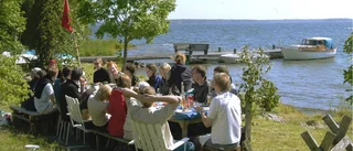 Önskar er alla en trevlig midsommar