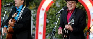 Kultband dragplåster till jubileum: "De är jordnära och bra underhållare"