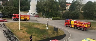 Husbilsbrand utanför sjukhuset – ögonvittnet berättar