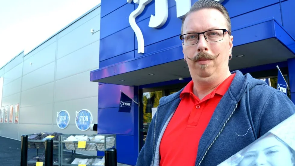 Flensbon Andreas Arenklev har sett andra butiker stänga.