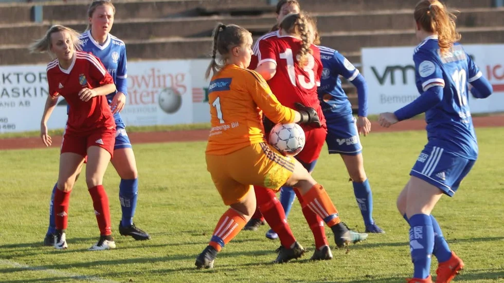 Det blev den andra vinsten mot Norrby och andra vinsten totalt sett i serien för DFK Värmbol.