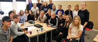 De vann en biljett till maktens hjärta