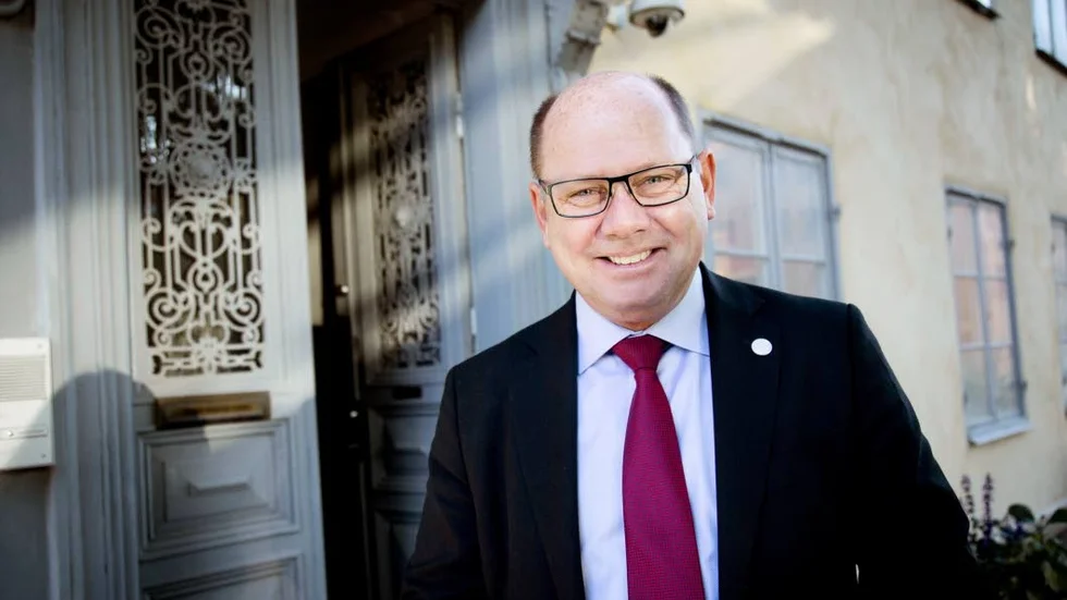 Talman Urban Ahlin på besök på Gotland.