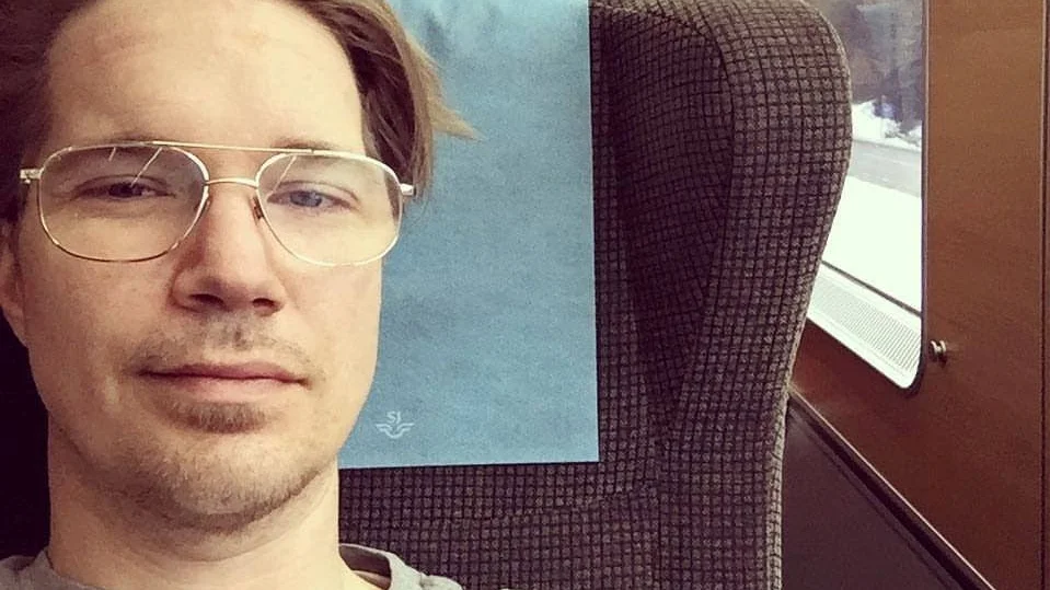 Karl-Magnus Pettersson, 38, lider av svåra smärtor på grund av sin sjukdom, och på fredag skulle hans smärtstillande tabletter ta slut.