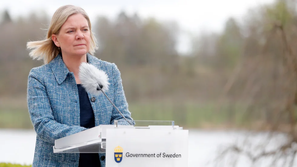 Magdalena Andersson väntas kalla till ett extra regeringssammanträde på måndagen där beslut om Sveriges Natoansökan ska tas.