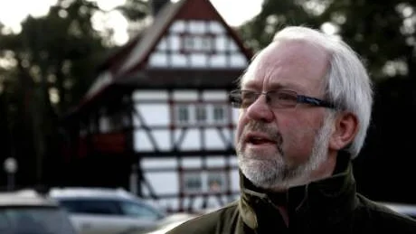 Advokat. Bengt Loquist menar att Torbjön Axelman sköt i självförsvar - efter det att polisen skjutit mot honom.