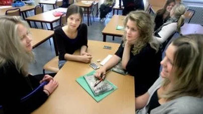 Elsa Uggerud, Agnes Sandström, Linda Norrby och Marlene Andersson tyckte att svårighetsgraden på frågorna var blandad. "Vissa frågor var riktigt svåra, andra jättelätta", sade Linda Norrby.