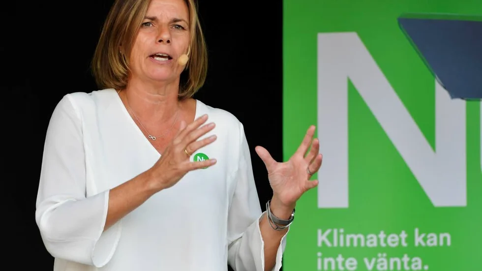 Miljö- och klimatminister Isabella Lövin åker bara till Almedalen om det är motiverat. Och det är det inte i år.