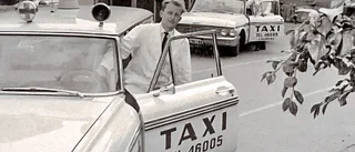 Ur arkivet: "Taxi var god dröj – så kommer det snart en ambulans" 