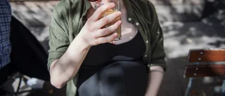 Så ska förlossningsvården säkras i Västerbotten • Betalda studielån • Löner • Bättre scheman