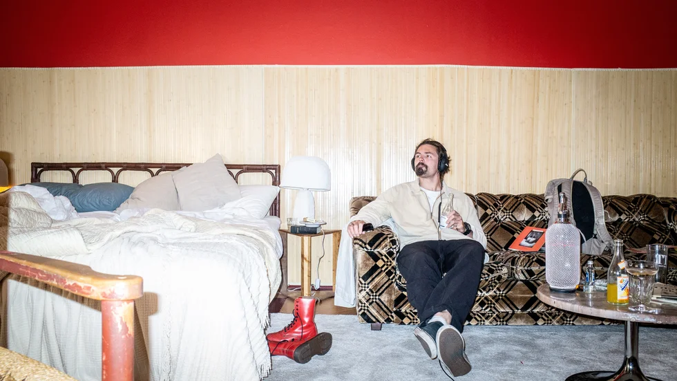 Tidningens recensent Felix Olsson var en av bara ett fåtal personer som fick lyssna på Joakim Bergs nya album "Jag fortsätter glömma" en vecka innan det släppts.