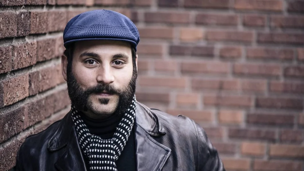 Daniel Boyacioglu, född 1981, är svensk poet och artist med syrianskt utsprung.