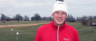 Axell ska hålla sig på fairway