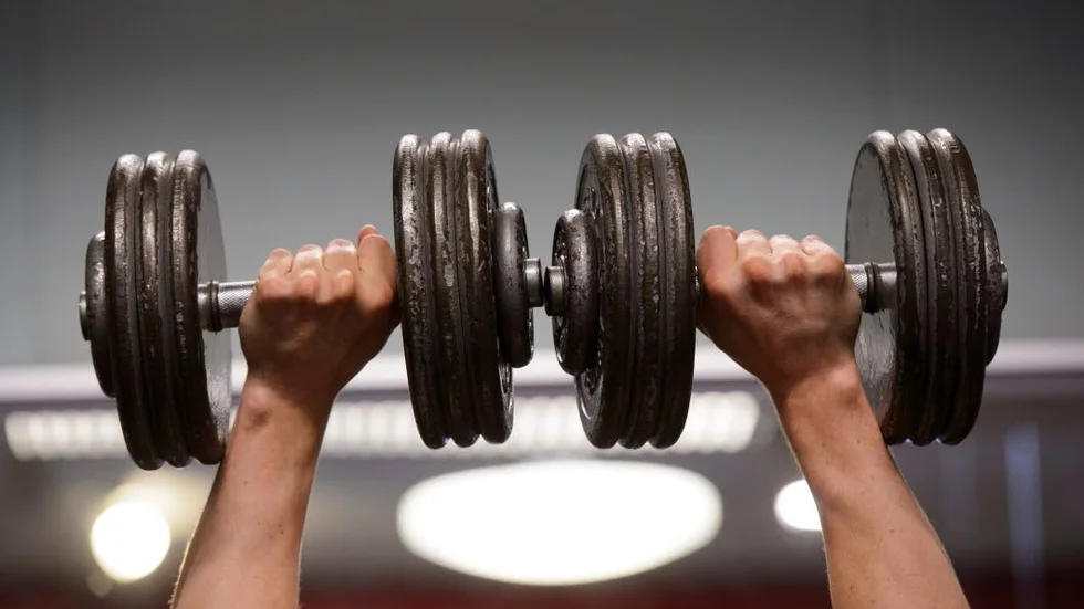 Bland annat hantlar stals från ett gym i Vadstena.