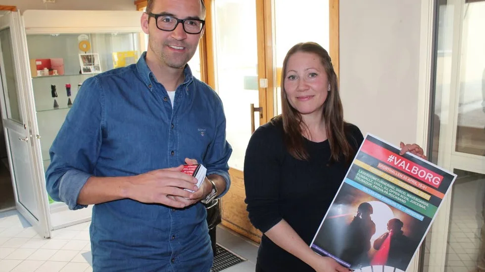 Jim Petersson och Rebecca Öberg hoppas på stor succé när dörrarna till Sporthallen öppnar på valborgsmässoafton.