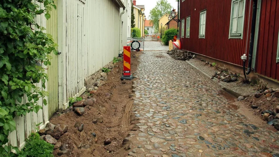 Flera boende har störts av bullret och har även haft svårt att ta sig fram.