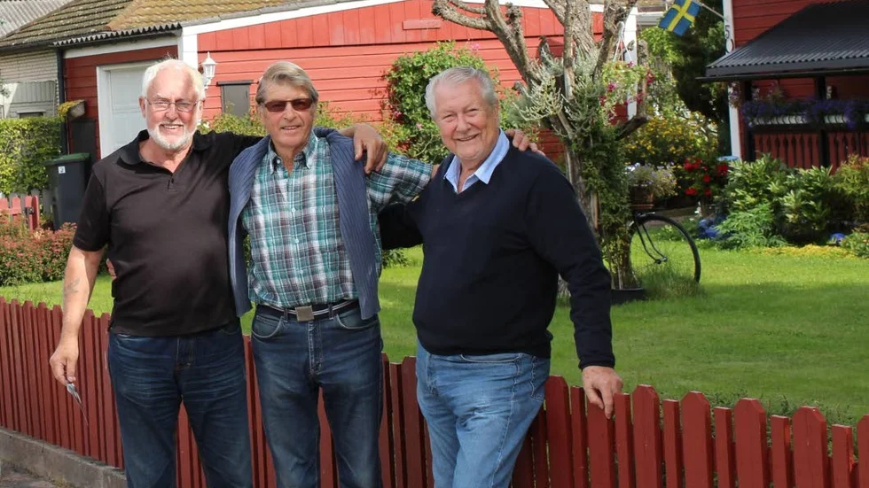 Annorlunda trio. Tre Lennart i rad på samma gata i Gamleby, från vänster Lennart Ek, Lennart Ljunggren och Lennart Dunmar.