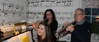 Tre generationer spelar ihop i ottan