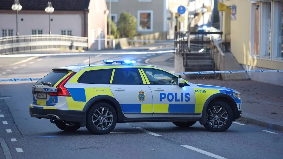 En stor del av centrala Virserum spärrades av i samband händelsen och polisens brottsplatsundersökning.
