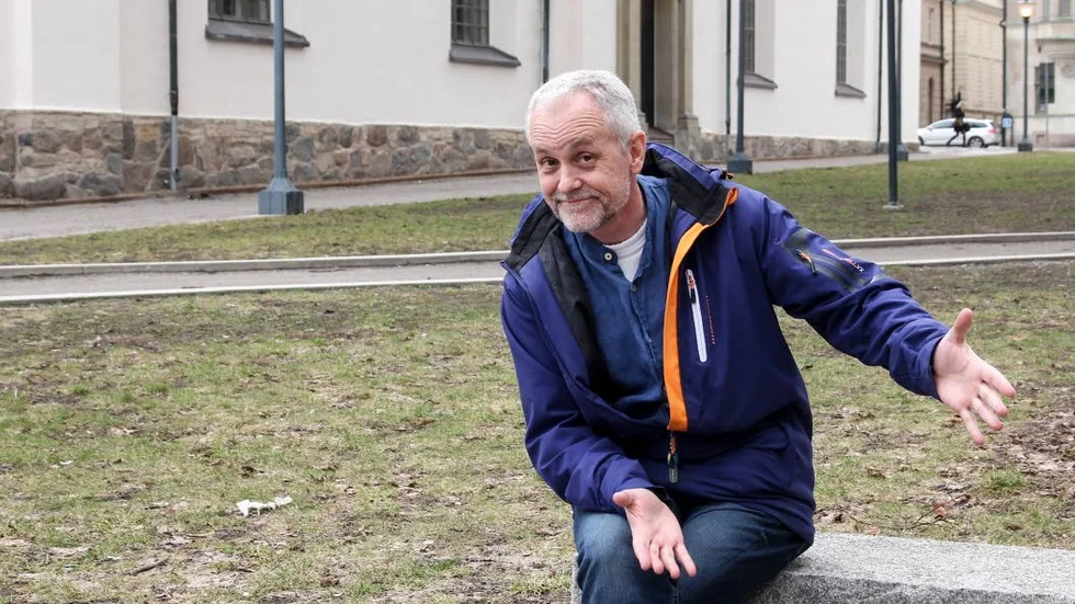 "Vi letar alltid efter bra och aktuella pjäser", säger Håkan Bäck.