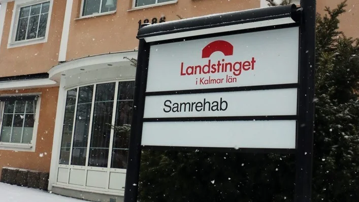 Samrehab i Hultsfred har bara öppet två dagar i veckan, istället för fem. Neddragningen är en konsekvens av återöppnandet i Virserum. Foto: Charlotte Madestam
