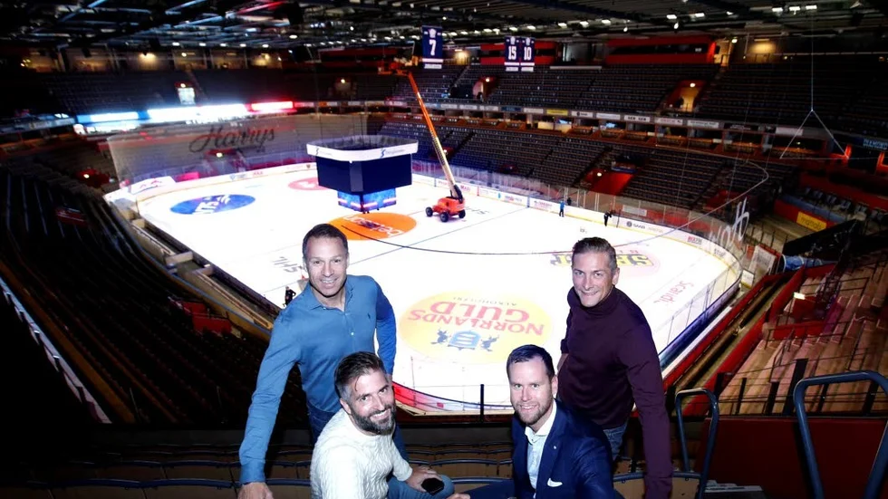 Nummer 16, 15, 33 och 7. Eller om ni så vill: Mike Helber, Stefan Jacobsson, Fredrik Emvall och Magnus Johansson. Vi sammanförde LHC-profilerna och tog ett långt snack.