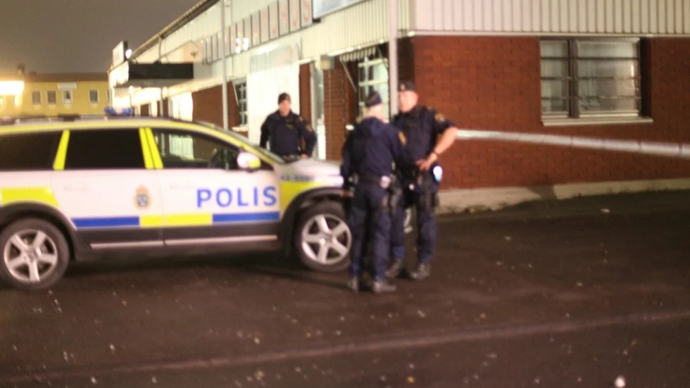 Ett område på Butängen i Norrköping spärrades av efter larmet till polisen.