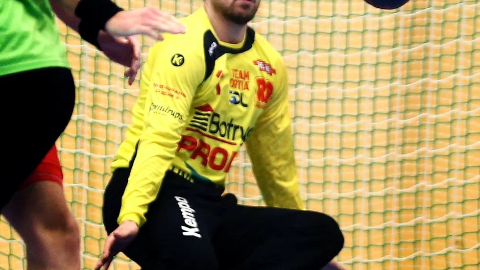 Målvakten Samuel Johannesson gjorde en bra debut för klubben.