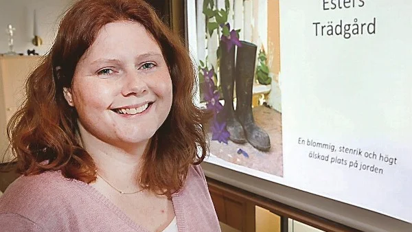 Ester Klerfors berättade i drygt två timmar om sin trädgård. Foto: Roelof Stroetinga