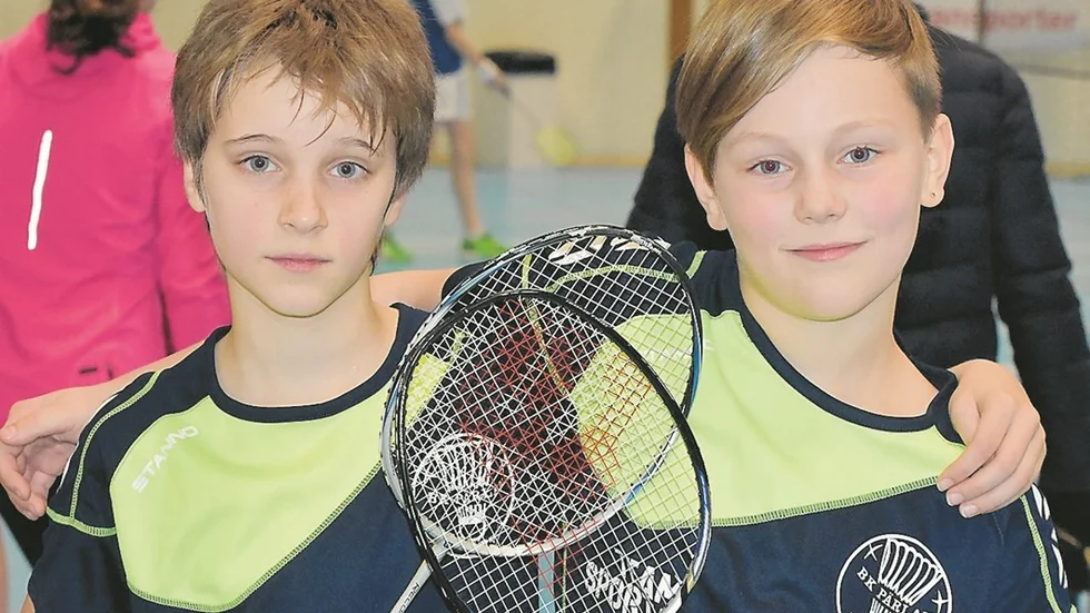 Kompisarna Lucas Elkins och Jonathan Johansson-Tapper mötte varandra i nybörjarklassen. Foto: Mikael Kindman