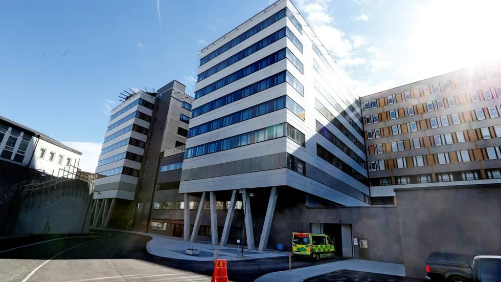 På söndagen kallades polis till US sedan en patient uppträtt hotfullt.