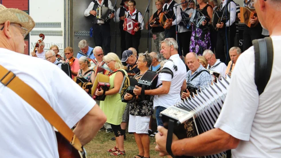 Durspelsstämman bjuder på hambo, schottis och polka.