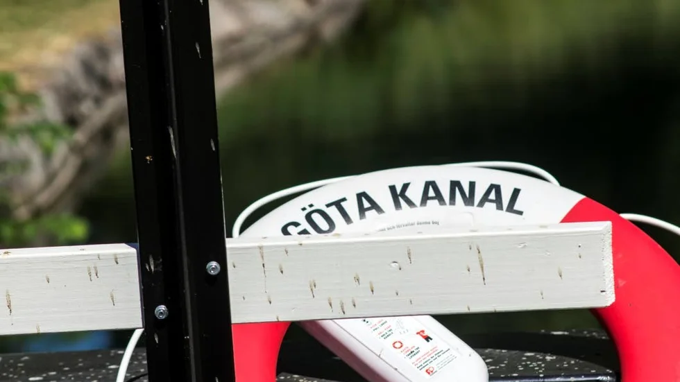 De flesta båtresenärerna är nöjda med sin tur på kanalen.