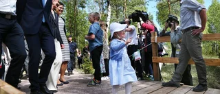 Prinsessan Estelle får svampberlock av Östergötland