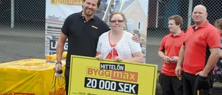 Kön ringlade lång när Byggmax invigdes i Mariannelund