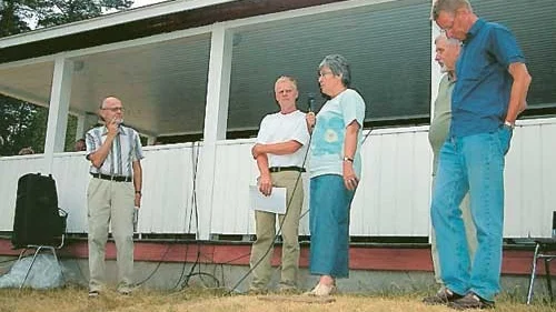 Miljöpartiet och socialdemokraterna i Eksjö kommun svarade på frågor från allmänheten.
