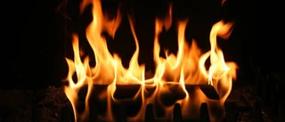 Glömda ljus orsakade bordsbrand