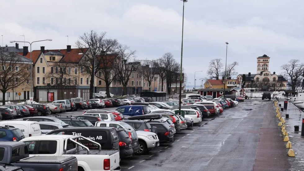 Skeppsbron är en parkering där det lappas en hel del.