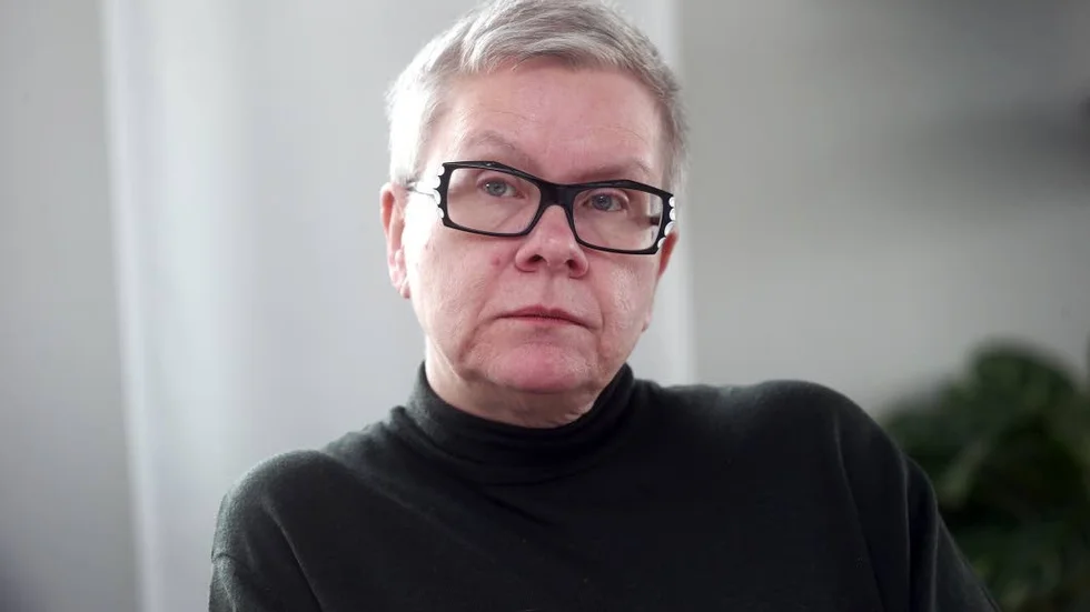 Vem äger kunskapen?
Professor Eva Hemmings Wirén tycker det är viktig att publicera vetenskapliga texter för allmänheten.