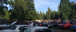 Slut för populära bilträffar i parken