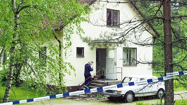 I dag hålls häktningsförhandling mot den 28-åring som misstänks för mordet i Gullringen.