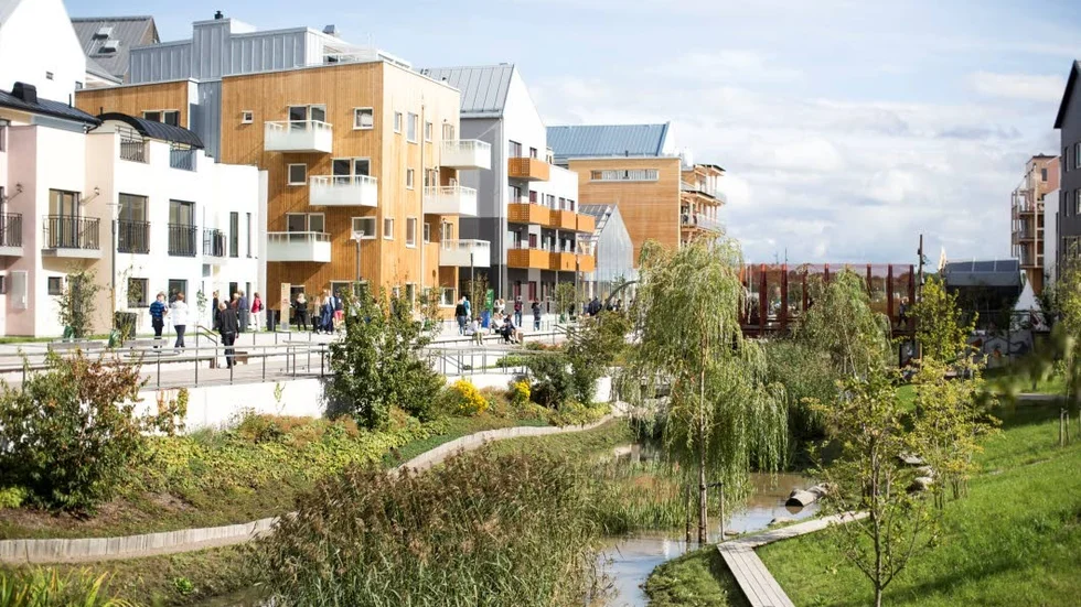Broparken i Vallastaden. Ett bra exempel som skulle kunna låna idéer till Berga, tycker Botryggs Adam Cocozza.