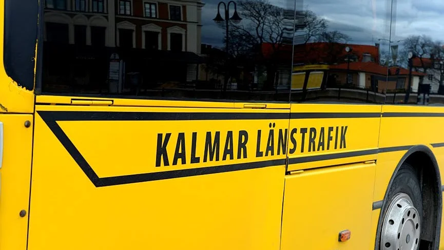 Gratis. Unga på sommarlov kan få åka gratis från och med i år och tre år framåt.
