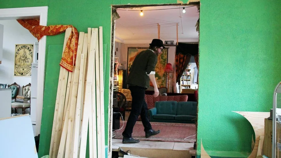 Öppning. Här kommer de att kunna välja om de vill ha öppet eller stängt mellan lokalerna. det beror på vilka aktiviteter som pågår.