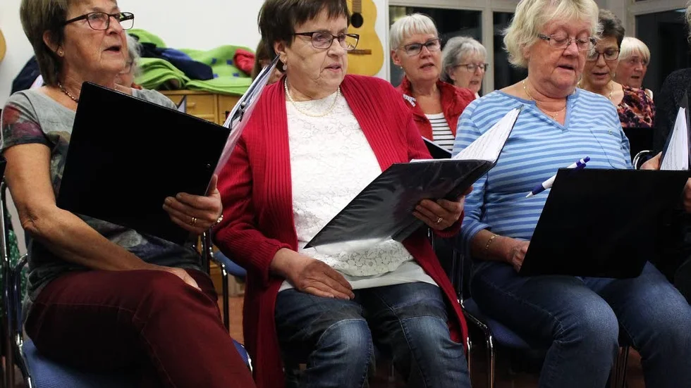 Längtar. Birgitta Gustafsson, Anita Lönnqvist och Stina Korall ser fram emot konserten.